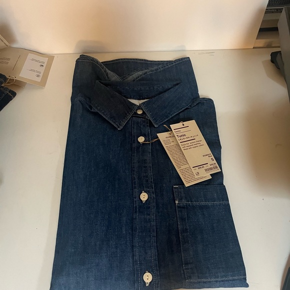 MUJI brand, long sleeve Woman’s denim tunic size S pit to pit length 23 inches - Picture 3 of 11